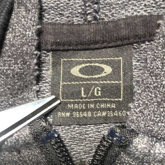 Vintage Distressed Oakley Zip-Up Hoodie | Large - Picture 4 of 9